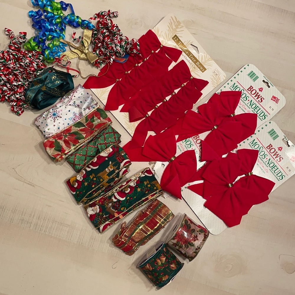 Christmas Bows & Ribbon Lot